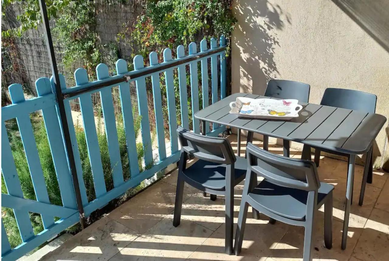 Maison Dans Beau Village Du Luberon Merindol Bagian luar foto